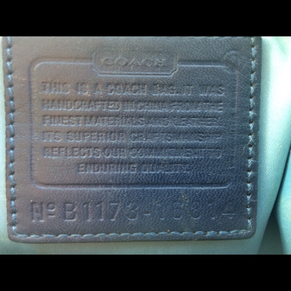 Coach Handbag - Picture 7 of 8